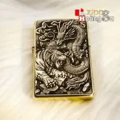 Bật lửa Zippo Brass Armor chủ đề Long Hổ Tranh Đấu 3D chính hãng