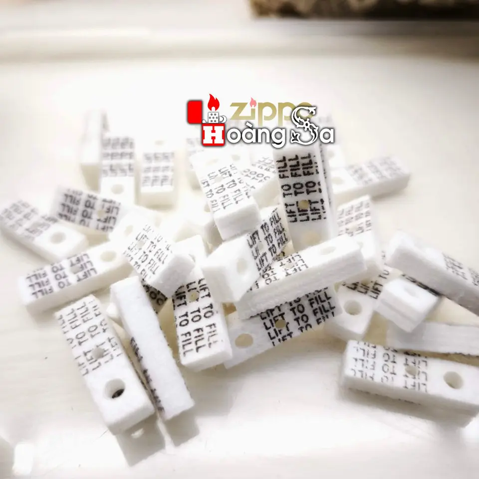 Chặn bông la mã chữ đen cho zippo