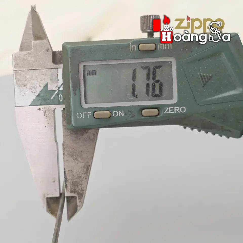 thép đặc biệt 50 cm chuyên dụng làm cốt lề 5 chấu mập zippo đời 1950 - 1955 - Ảnh 5